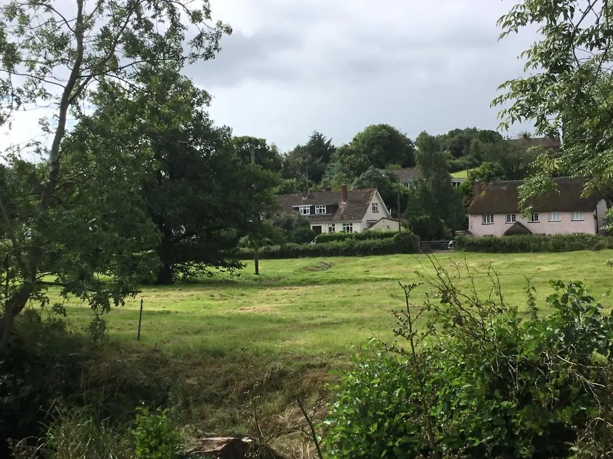 Lovely Ground Floor Apartment In Quiet Village Exeter United Kingdom